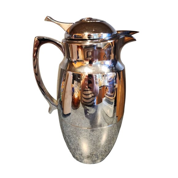 PAMPERED CHEF 42 Oz Chrome Carafe Thermal Glass Liner Hot Or Cold - Picture 1 of 4